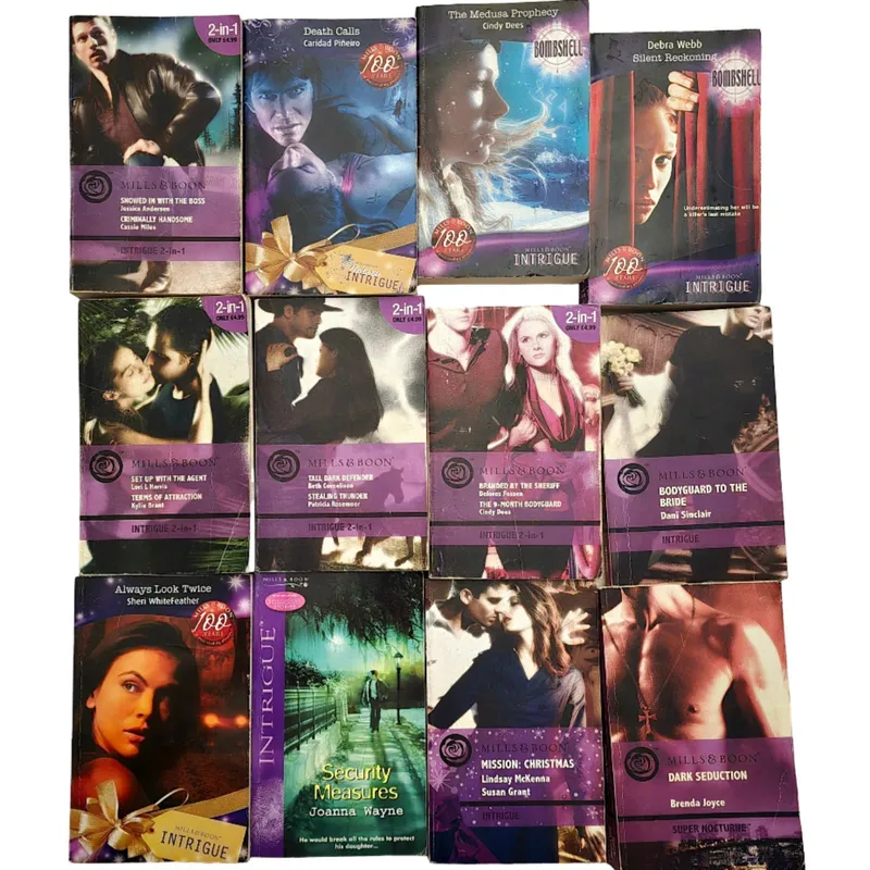 Mills & Boon Intrigue 12-Book Valuepack